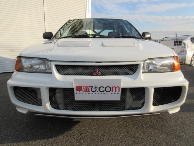 中古車 三菱 ランサーエボリューション 2 0 Rs Iii 4wd 正に男の仕事場 軟弱な方は控えて下さい の中古車詳細 148km ホワイト 兵庫県 160万円 中古車情報 中古車検索なら 車選びドットコム 車選び Com