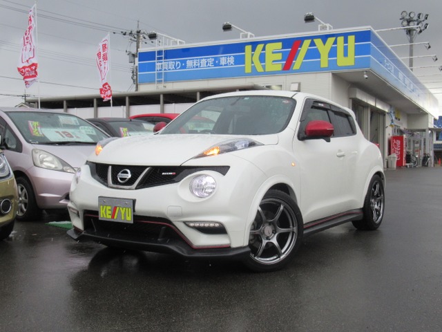 中古車 日産 ジューク 1 6 Nismo 4wd 禁煙4wd車 Sd地デジナビ エンスタ の中古車詳細 28 097km ブリリアントホワイトパール 石川県 139万円 中古車情報 中古車検索なら 車選びドットコム 車選び Com