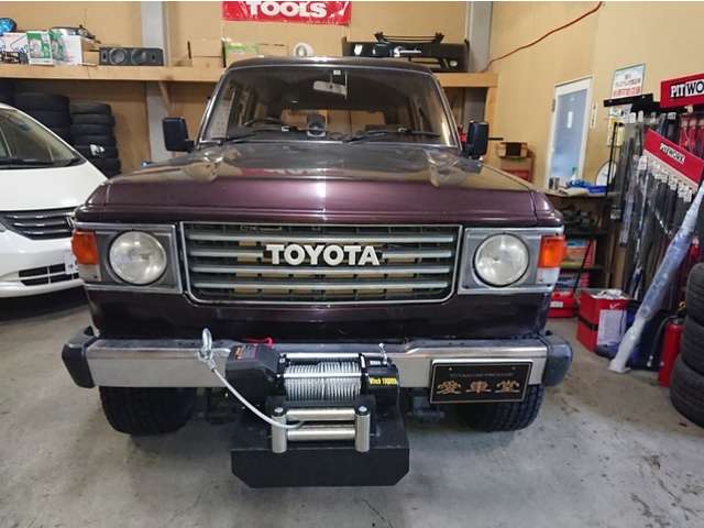 中古車 トヨタ ランドクルーザー Gx 4 0 ハイルーフ ディーゼル 4wd の中古車詳細 7 000km 茶m 北海道 225 8万円 中古車情報 中古車検索なら 車選びドットコム 車選び Com