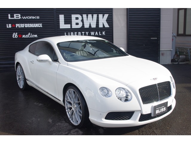 中古車 ベントレー コンチネンタルgt V8 4wd 社外22インチホイール の中古車詳細 93 000km 白 北海道 670万円 中古車情報 中古車検索なら 車選びドットコム 車選び Com