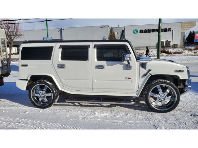 中古車 ハマー H2 タイプg 4wd ホワイト カスタムインテリア 24インチ の中古車詳細 85 550km ホワイト 北海道 295万円 中古車情報 中古車検索なら 車選びドットコム 車選び Com