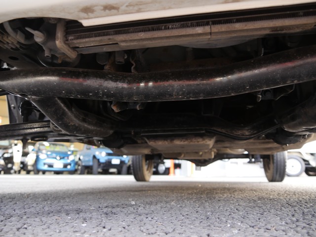 中古車 三菱 ミニキャブトラック 左上下オープン扉行商移動販売車道具車仕様 の中古車詳細 39 000km ホワイト 埼玉県 75 8万円 中古車情報 中古車検索なら 車選びドットコム 車選び Com