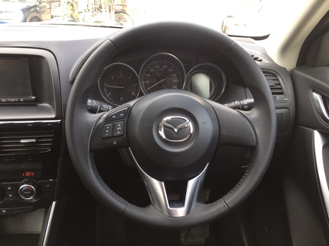 中古車 マツダ Cx 5 2 2 Xd 4wd 自社ローン 名古屋 愛知 三重 岐阜 115 300km パールホワイト 愛知県 Sold Out 中古車情報 中古車検索なら 車選びドットコム 車選び Com