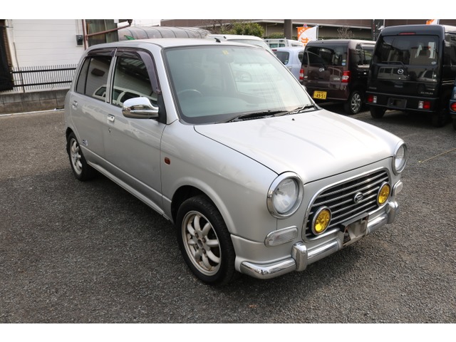 中古車情報 ダイハツ ミラジーノ ミニライトスペシャル リミテッド 修復歴無し の中古車詳細 走行距離 12 5万km カラー 銀 販売地域 東京都東大和市 中古車を探すなら Carme カーミー 中古車