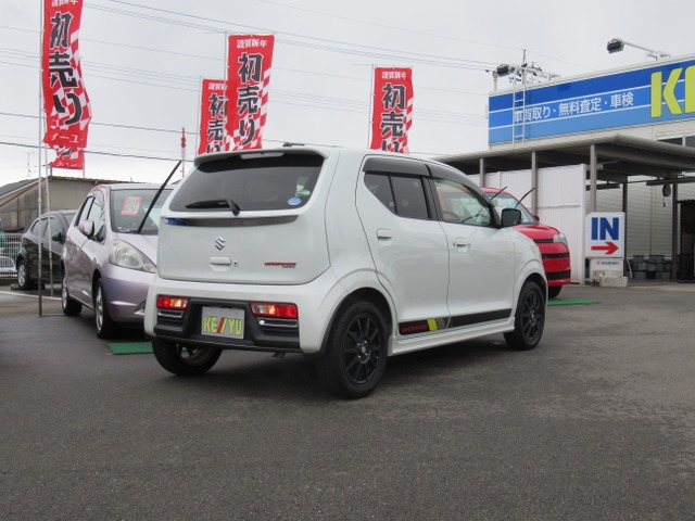 中古車 スズキ アルト ワークス 禁煙車 ターボ 5mt Bt対応sdナビ の中古車詳細 37 660km パールホワイト 石川県 122 9万円 中古車情報 中古車検索なら 車選びドットコム 車選び Com