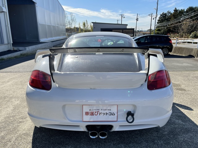 中古車 ポルシェ ケイマン S Szkサーキット フルコース 2 26 の中古車詳細 16 000km ホワイト 三重県 428万円 中古 車情報 中古車検索なら 車選びドットコム 車選び Com