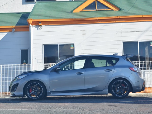 中古車 マツダ マツダスピードアクセラ Corksportタービン の中古車詳細 75 0km アルミニウムメタリック 愛知県 179万円 中古車情報 中古車検索なら 車選びドットコム 車選び Com