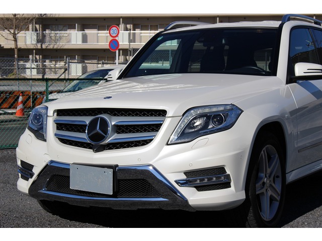 中古車 メルセデス ベンツ Glk350 4マチック Amg スポーツパッケージ 4wd 後期モデル レーダーセーフamgスポーツ の中古車詳細 37 0km ダイヤモンドホワイト 東京都 259万円 中古車情報 中古車検索なら 車選びドットコム 車選び Com