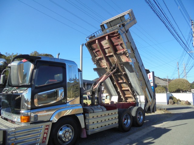 中古車 三菱ふそう スーパーグレート ダンプ の中古車詳細 942 000km ブラック 福岡県 価格応談 中古車情報 中古車検索なら 車 選びドットコム 車選び Com