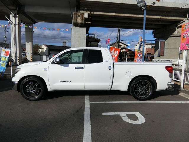 中古車 米国トヨタ タンドラ Wキャブ 1ナンバー左ハンドル 24aw の中古車詳細 シロ 岡山県 229万円 中古車情報 中古車検索なら 車選びドットコム 車選び Com