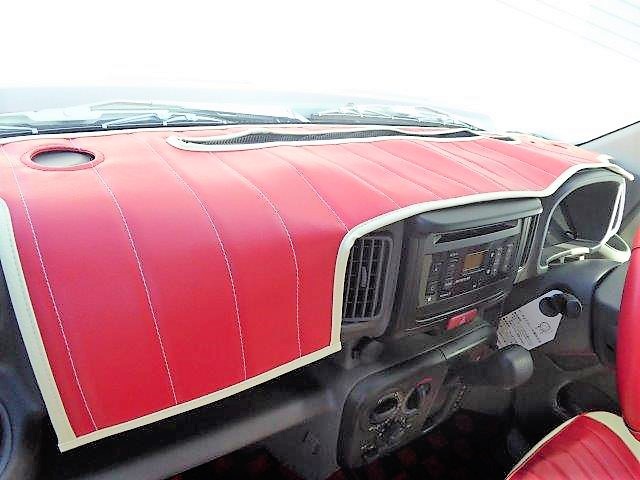 中古車 スズキ エブリイ Pc リミテッド ハイルーフ 移動販売車 ワーゲンバス仕様 の中古車詳細 164km レッド ホワイト 三重県 2万円 中古車情報 中古車検索なら 車選びドットコム 車選び Com