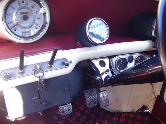 中古車 ローバー ミニ クーパー1 3 キャブ センターメーター 68 000km ホワイト 黒 福岡県 193万円 中古車情報 中古車検索なら 車選びドットコム 車選び Com