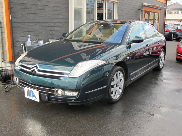 中古車 シトロエン C6 エクスクルーシブ 本革ベージュシート ナビ バックカメラ の中古車詳細 50 711km ペールノヴァp 東京都 238万円 中古車情報 中古車検索なら 車選びドットコム 車選び Com