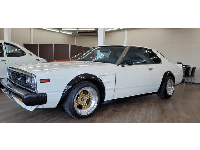 中古車 日産 スカイライン 2 0 Gt Ex クーペ ソレックス の中古車詳細 ホワイト 京都府 598万円 中古車情報 中古車検索なら 車選びドットコム 車選び Com