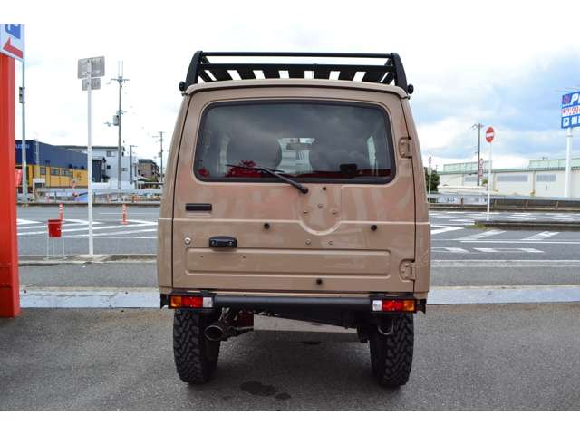 中古車情報 スズキ ジムニー 660 ワイルドウインド 4wd あり 走行距離 18 2万km カラー ベージュ 販売地域 大阪府堺市西区 中古車を探すなら Carme カーミー 中古車