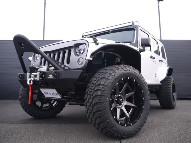 中古車 クライスラー ジープ ラングラーアンリミテッド サハラ 4wd 1オーナー 社外新品パーツ多数 の中古車詳細 84 300km ホワイト 東京都 428万円 中古車情報 中古車検索なら 車選びドットコム 車選び Com