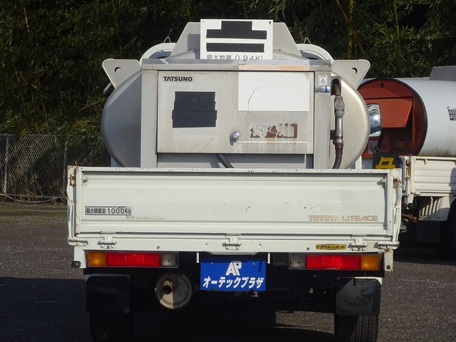中古車 トヨタ ライトエース タンクローリー タツノ製 0 94kl の中古車詳細 49 227km ホワイト 茨城県 67 8万円 中古車情報 中古車検索なら 車選びドットコム 車選び Com