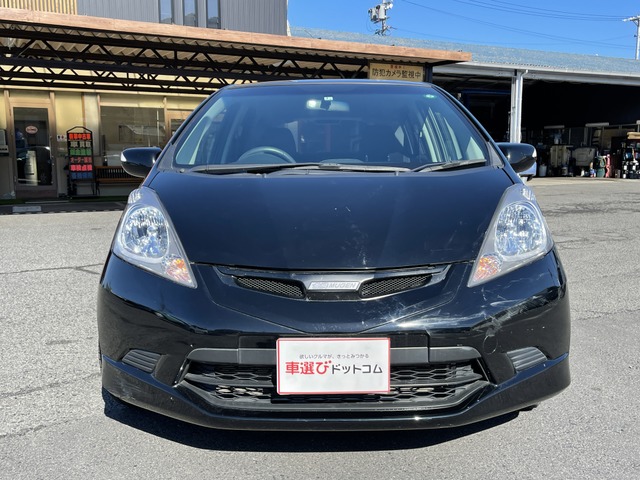 中古車 ホンダ フィット 1 5 Rs 社外アルミ フルセグナビ キーレス の中古車詳細 84 716km ブラック 岐阜県 39 8万円 中古車情報 中古車検索なら 車選びドットコム 車選び Com