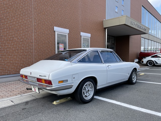 中古車 いすゞ 117クーペ Xc ご商談になりました の中古車詳細 ホワイト 三重県 価格応談 中古車情報 中古車検索なら 車 選びドットコム 車選び Com