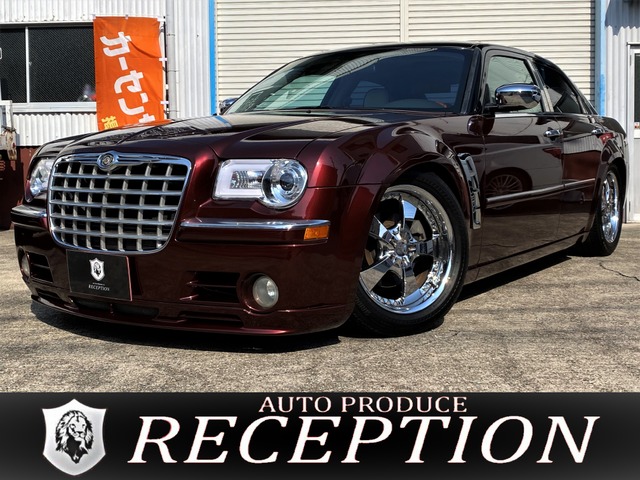 中古車 クライスラー 300 車高調 シート張替え モニター の中古車詳細 64 415km ワイン ブラック 愛知県 1万円 中古車 情報 中古車検索なら 車選びドットコム 車選び Com