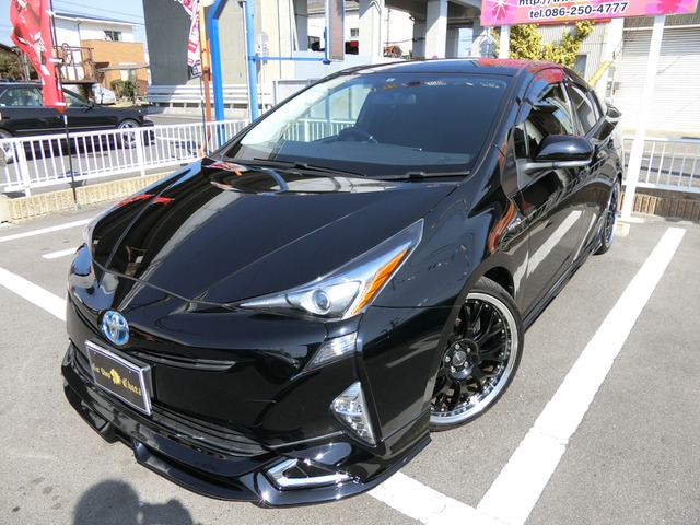 中古車 トヨタ プリウス 1 8 S 外品エアロパーツ 外品19aw Led の中古車詳細 52 000km ブラック 岡山県 239万円 中古車情報 中古車検索なら 車選びドットコム 車選び Com