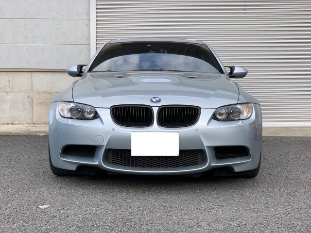 中古車 Bmw M3セダン Mt車 左ハンドル の中古車詳細 63 500km シルバー 神奈川県 429万円 中古車情報 中古車 検索なら 車選びドットコム 車選び Com