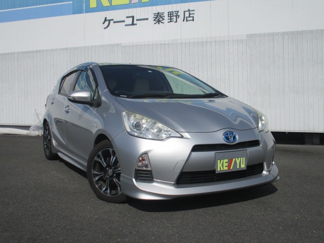 中古車 トヨタ アクア 1 5 G ユーザー買取車ディーラーナビ12セグ の中古車詳細 86 014km シルバー 神奈川県 49 9万円 中古車情報 中古車検索なら 車選びドットコム 車選び Com