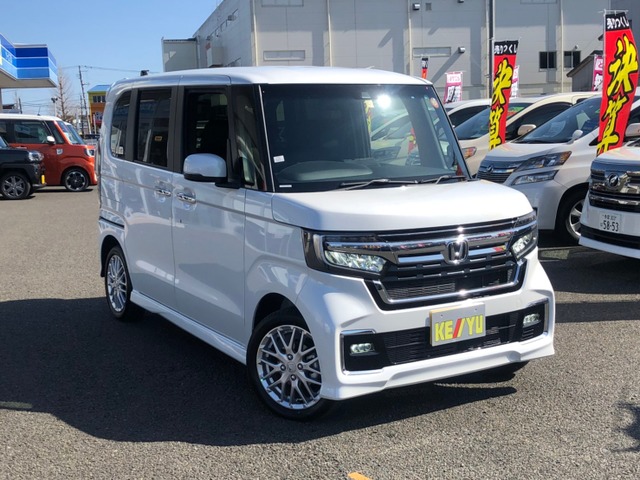 中古車 ホンダ N Boxカスタム L ターボ 4wd 後期型 衝突軽減s 両側電動ドア Led の中古車詳細 130km パールホワイト 宮城県 199 9万円 中古車情報 中古車検索なら 車選びドットコム 車選び Com