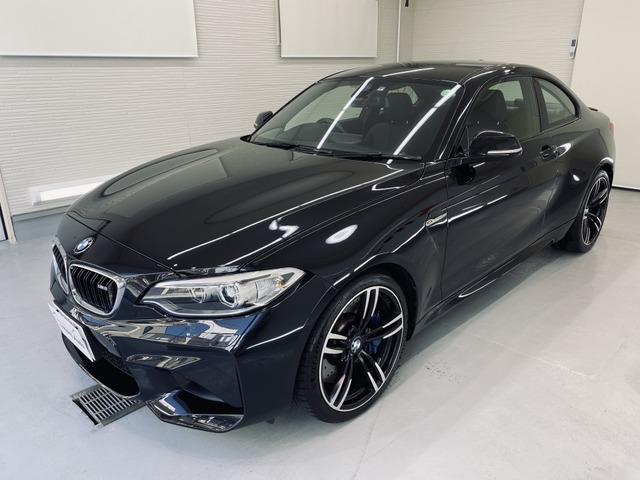 中古車 Bmw M2クーペ 3 0 6速mt インテリジェントセーフティー の中古車詳細 15 950km ブラックサファイアメタリック 東京都 Sold Out 中古車情報 中古車検索なら 車選びドットコム 車選び Com