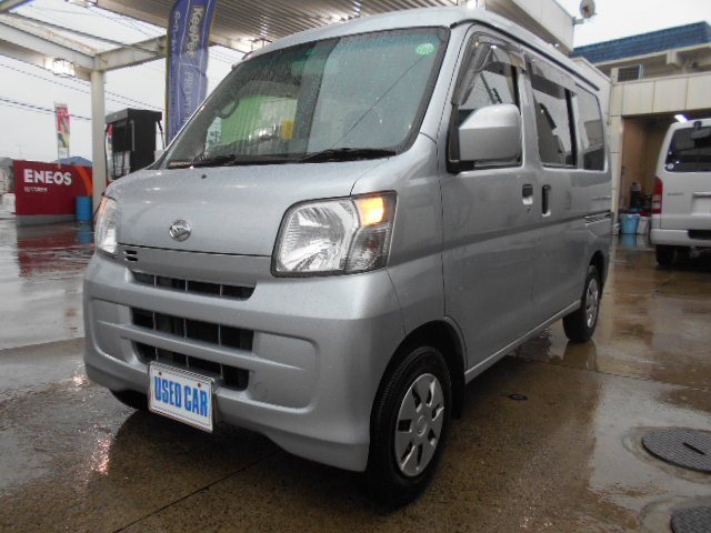 中古車 ダイハツ ハイゼットカーゴ クルーズターボ ハイルーフ Egs保証ライト1年加入付き の中古車詳細 136 000km シルバー 千葉県 39 8万円 中古車情報 中古車検索なら 車選びドットコム 車選び Com