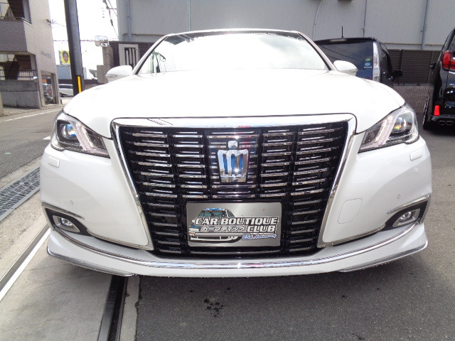 中古車 トヨタ クラウンハイブリッド 2 5 ロイヤルサルーン の中古車詳細 58 400km パールホワイト 兵庫県 229万円 中古車 情報 中古車検索なら 車選びドットコム 車選び Com