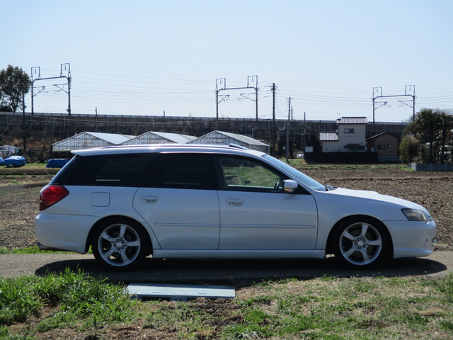 中古車 スバル レガシィツーリングワゴン 2 0 Gt 4wd 5速mt Hks車高調 レカロシート の中古車詳細 65 000km アークティックホワイトパール 神奈川県 65 9万円 中古車情報 中古車検索なら 車選びドットコム 車選び Com
