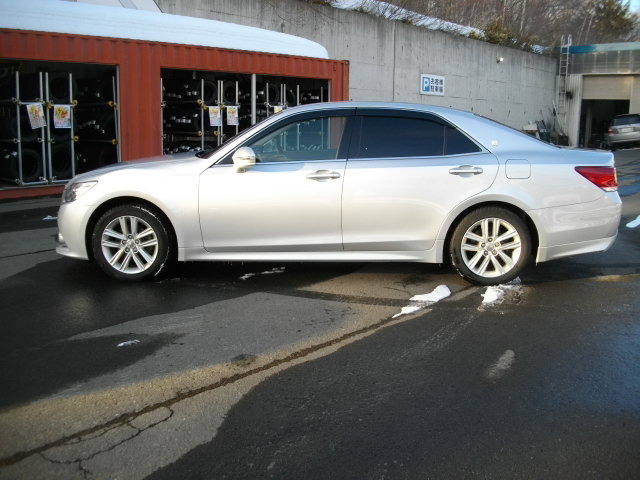 中古車 トヨタ クラウンアスリート 2 5 I Four 4wd の中古車詳細 63 000km シルバー 北海道 195万円 中古車 情報 中古車検索なら 車選びドットコム 車選び Com