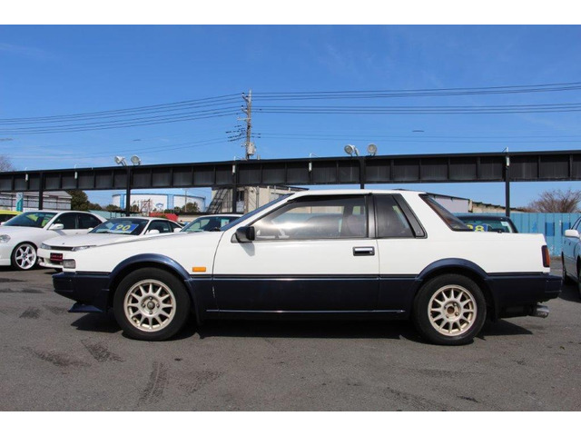 中古車 日産 シルビア Rs X ターボ 4代目シルビア Fj Dohcターボ の中古車詳細 191 974km ホワイトツートン 神奈川県 257 4万円 中古車情報 中古車検索なら 車選びドットコム 車選び Com