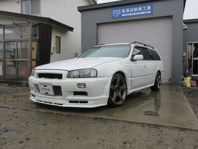 中古車 日産 ステージア 25t Rs Four V 4wd の中古車詳細 110 000km 真珠白 北海道 130万円 中古車情報 中古車検索なら 車選びドットコム 車選び Com