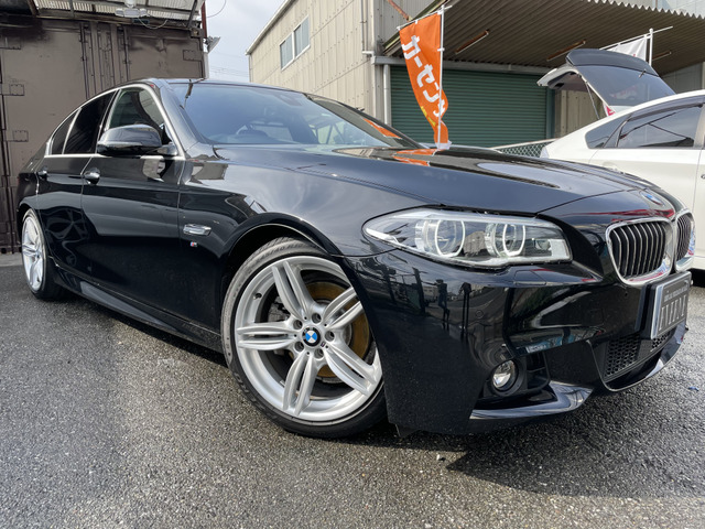 中古車 Bmw 523d マエストロ 99台限定車 Acc 専用レザーシート の中古車詳細 75 000km ブラック 京都府 249 8万円 中古車情報 中古車検索なら 車選びドットコム 車選び Com