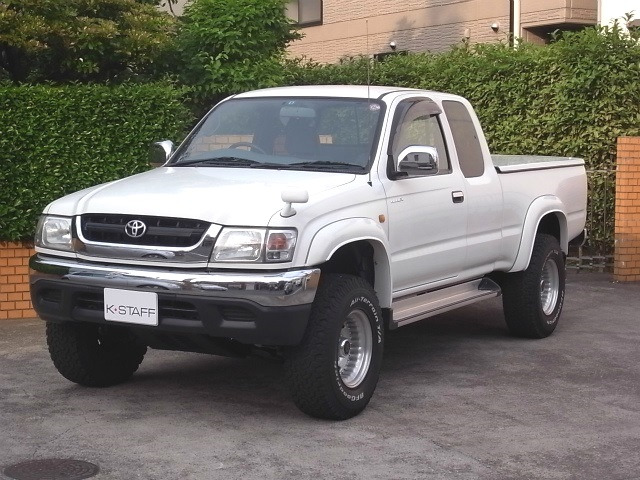 中古車 トヨタ ハイラックス 2.7 エクストラキャブ ワイド 4WD フル 