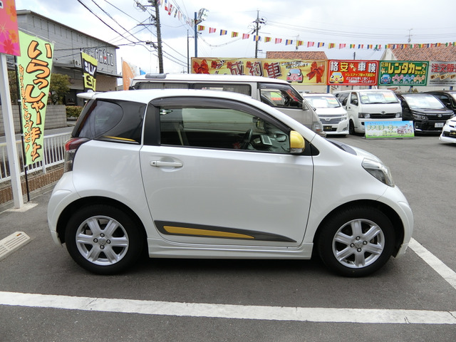 中古車 トヨタ Iq 1 0 100g レザーパッケージ モデリスタエアロ 純正15aw の中古車詳細 60 000km パール 岡山県 65万円 中古車情報 中古車検索なら 車選びドットコム 車選び Com