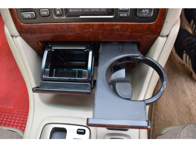 中古車 トヨタ プログレ の中古車詳細 33 800km ブラック 千葉県 48万円 中古車情報 中古車検索なら 車選びドットコム 車 選び Com