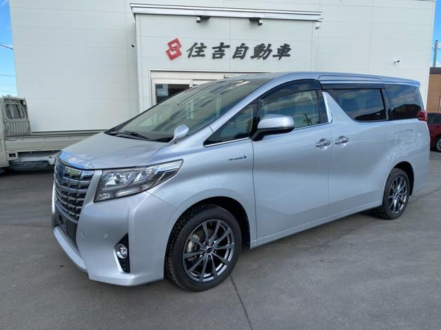 中古車 トヨタ アルファード ハイブリッド 2 5 G 4wd 7人乗り 両側電動スライドドア Bカメラ の中古車詳細 64 000km シルバー 北海道 330万円 中古車情報 中古車検索なら 車選びドットコム 車選び Com