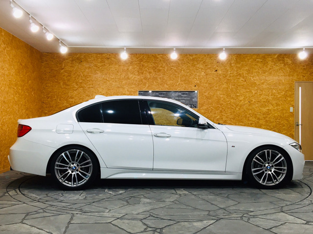 中古車 Bmw 3d エクスクルーシブスポーツ 限定3台kw車高調remus4本出し の中古車詳細 93 000km アルピンホワイト 埼玉県 138 8万円 中古車情報 中古車検索なら 車選びドットコム 車選び Com
