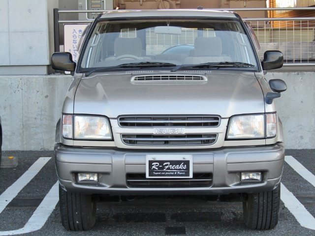 中古車 いすゞ ビッグホーン 3 0 Ls フィールドスター ロング ディーゼル 4wd Nox不適合 の中古車詳細 16 791km シルバー 埼玉県 249万円 中古車情報 中古車検索なら 車選びドットコム 車選び Com