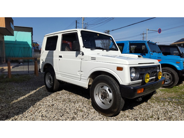 中古車 スズキ ジムニー バン Ha 4wd カスタム初心者にもオススメな一台です の中古車詳細 75 700km ホワイト 埼玉県 49万円 中古車情報 中古車検索なら 車選びドットコム 車選び Com