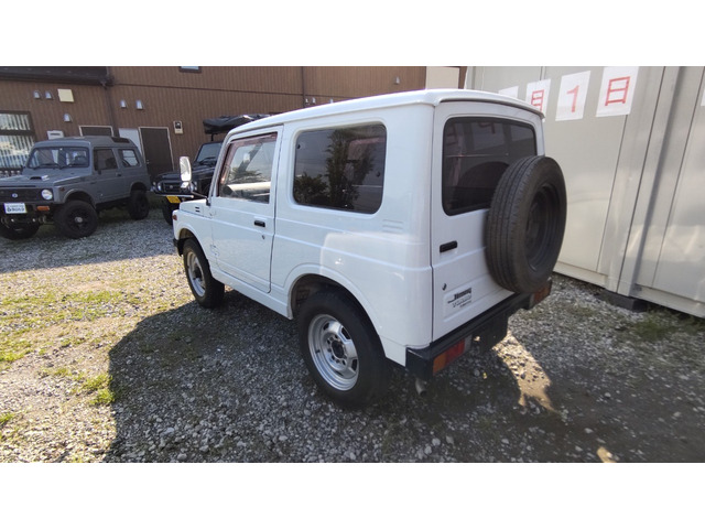 中古車 スズキ ジムニー バン Ha 4wd カスタム初心者にもオススメな一台です の中古車詳細 75 700km ホワイト 埼玉県 49万円 中古車情報 中古車検索なら 車選びドットコム 車選び Com