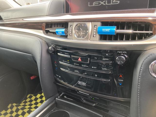 中古車 レクサス Lx570 4wd レザーシート リアエンタ マクレビ の中古車詳細 47 000km ブラック 北海道 900万円 中古車情報 中古車検索なら 車選びドットコム 車選び Com