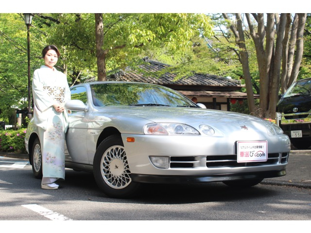 中古車 トヨタ ソアラ 4 0 Gt L Emvパッケージ装着車 Etc パワーシート 純aw クルコン の中古車詳細 シルバー 東京都 価格応談 中古車情報 中古車検索なら 車選びドットコム 車選び Com