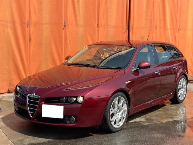 中古車 アルファロメオ アルファ159スポーツワゴン 2 2 Jts セレスピードプログレッション の中古車詳細 85 000km ワイン 熊本県 68万円 中古車情報 中古車検索なら 車選びドットコム 車選び Com