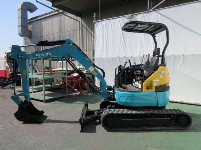 中古車 その他 クボタ ミニバックホー クボタ 油圧ショベル U30 6 の中古車詳細 ブルー 三重県 253万円 中古車情報 中古車 検索なら 車選びドットコム 車選び Com