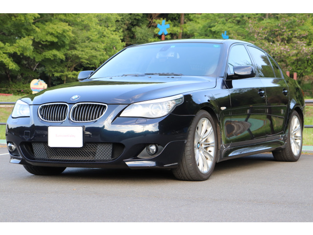 中古車 Bmw 525i Mスポーツパッケージ 1オナレザーサンルーフd整備記録簿9枚 の中古車詳細 51 000km カーボンブラック 東京都 9万円 中古車情報 中古車検索なら 車選びドットコム 車選び Com