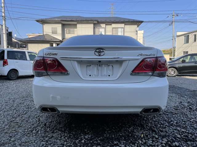 中古車 トヨタ クラウンアスリート 2 5 本革 サンルーフ ローダウン 社外アルミ の中古車詳細 115 000km ホワイトパール 宮城県 108万円 中古車情報 中古車検索なら 車選びドットコム 車選び Com